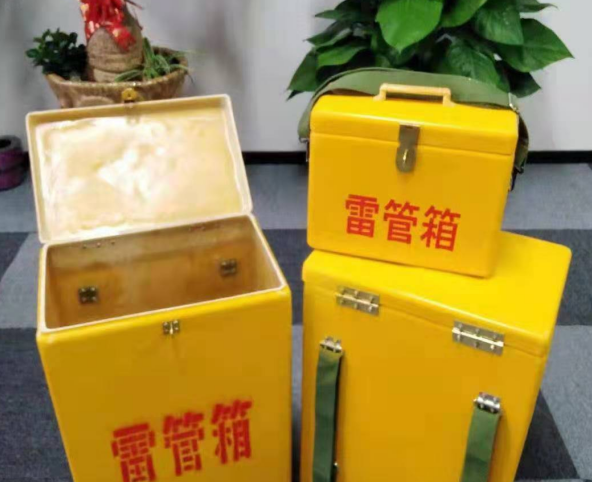新泰玻璃钢雷管箱有哪些特点